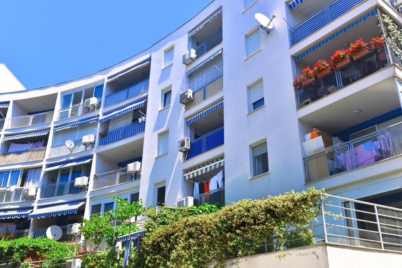 One Bedroom Apartment Terrace Parking سبليت المظهر الخارجي الصورة